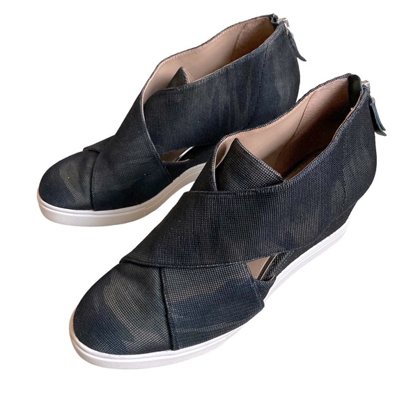 Linea Paolo Camo Faith Cut Out Wedge Sneaker Shoes - Picture 4 of 9